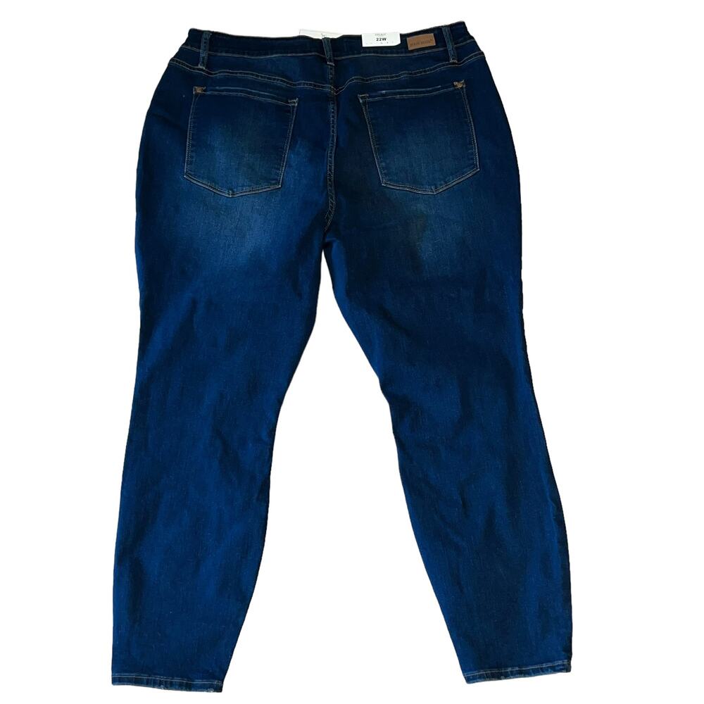 NWT Judy Blue High Rise Exposed Button Nondistressed Skinny Fit Jeans 22W Plus - Picture 3 of 9